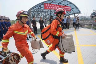 半岛客户端下载安装手机版苹果截图0